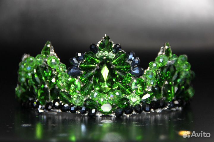 Прокат корон женских и мужских