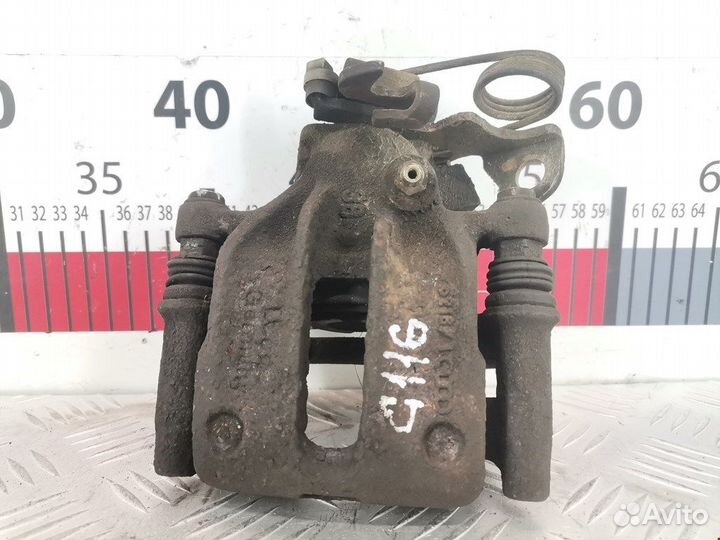 Суппорт задний правый для Audi A4 B5 8D0615424