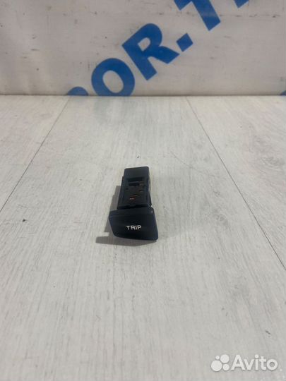 Кнопка адометра KIA RIO 2 JB рест 1.6 мт седан