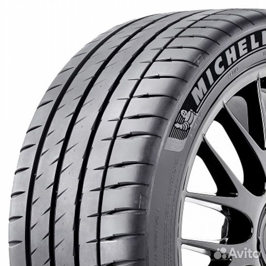 Michelin Pilot Sport 4 S 245/45 R20 и 275/40 R20 106Y