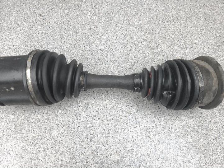 Привод передний Toyota Hilux Surf RZN185 3rzfe