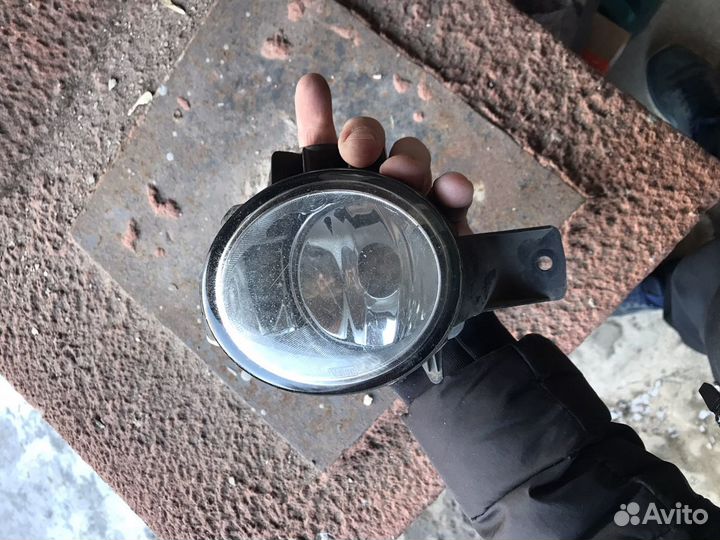 Фара противотуманная левая Bmw X6 E71