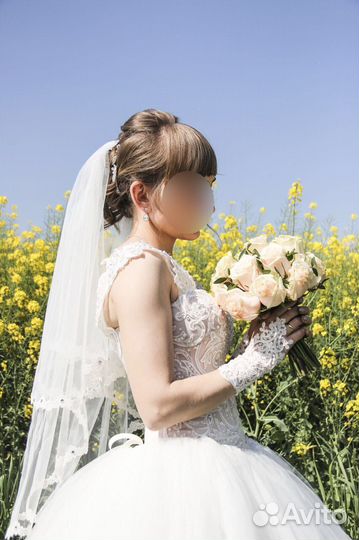 Платье свадебное