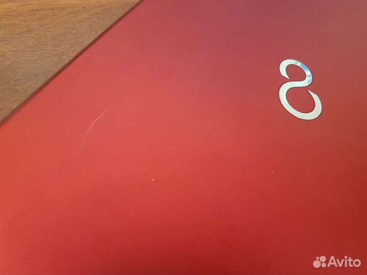 Fujitsu lifebook u772