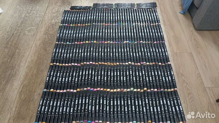 Маркеры для скетчинга Raven 214 штук