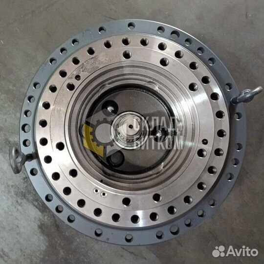 Редуктор хода без гидромотора Hyundai R290LC-7H