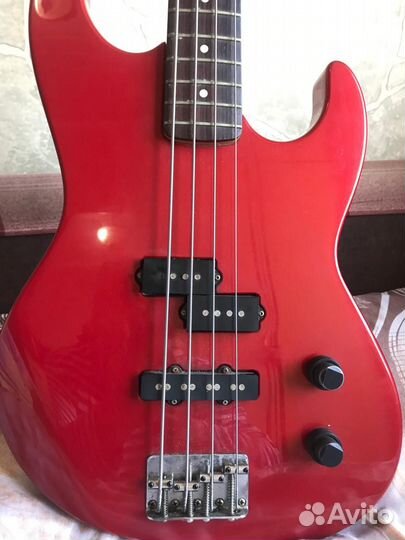 Бас гитара fender prodigy