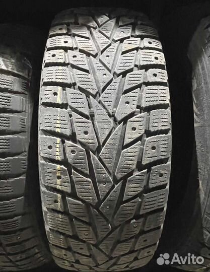 Dunlop Grandtrek Ice 02 235/65 R18 110R