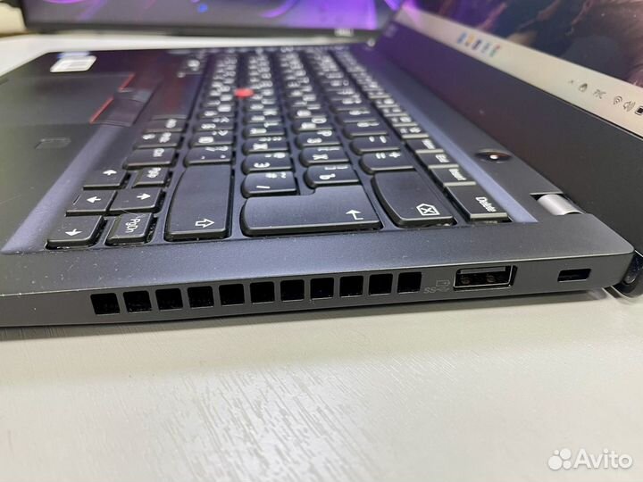 Ультрабук Lenovo ThinkPad T490s i7-8665U/16/256