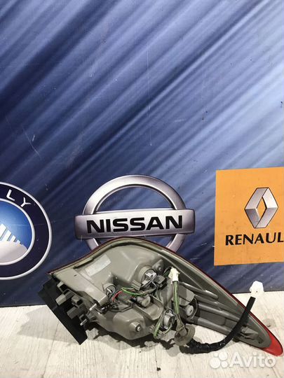 Фонарь задний Nissan almera G15 Прав