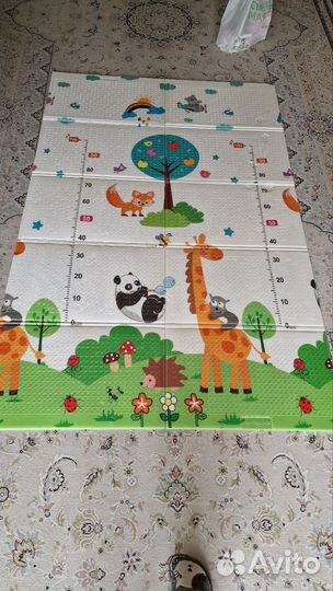 Продам детские вещи