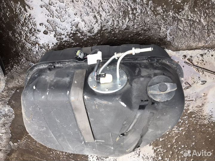 Ваз 2105-07, бензобак инжекторный