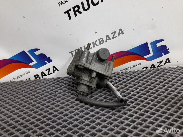 Клапан ускорительный