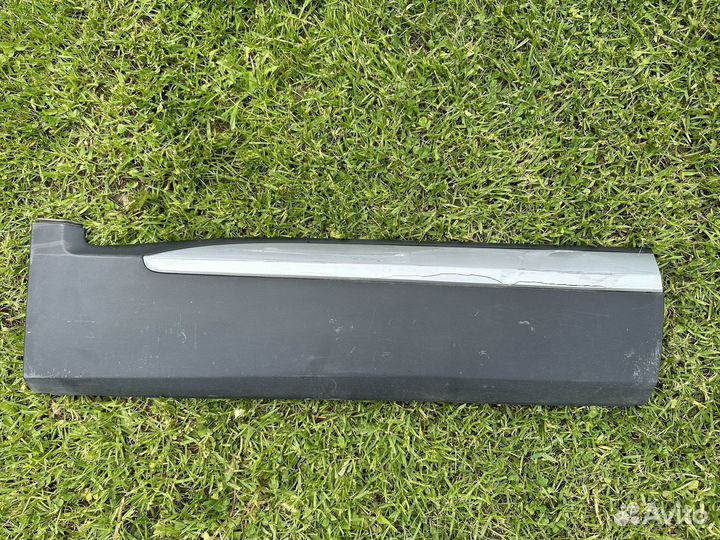 Молдинг двери задний правый Geely Tugella FY11