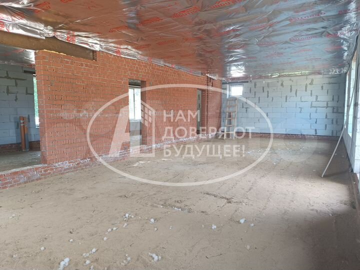 Дом 128 м² на участке 8 сот.