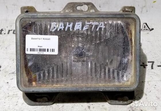 Фара Nissan Vanette 79-87г