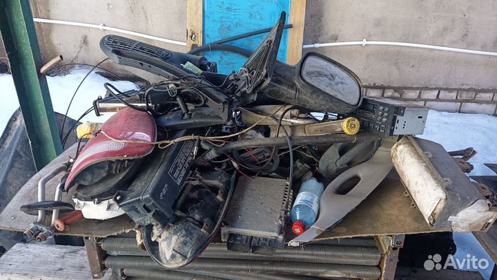 Запчасти для chrysler voyager