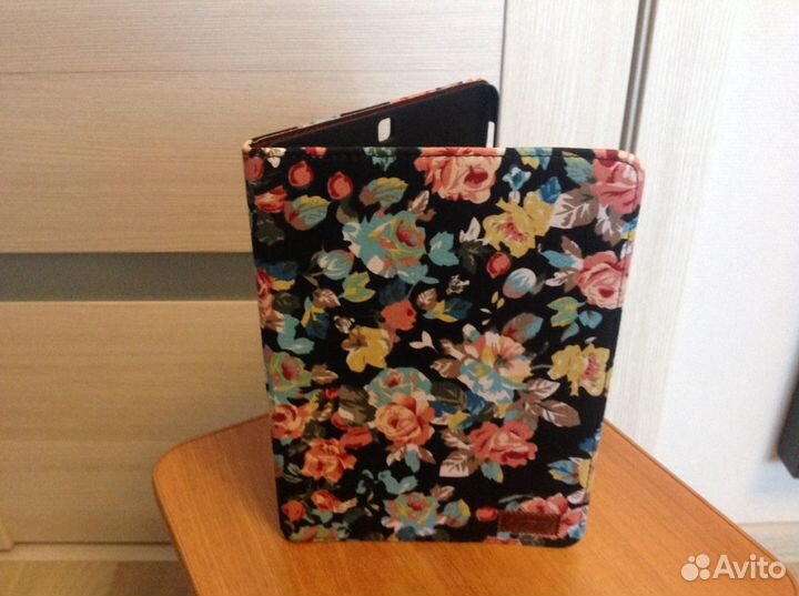 Чехол для планшета