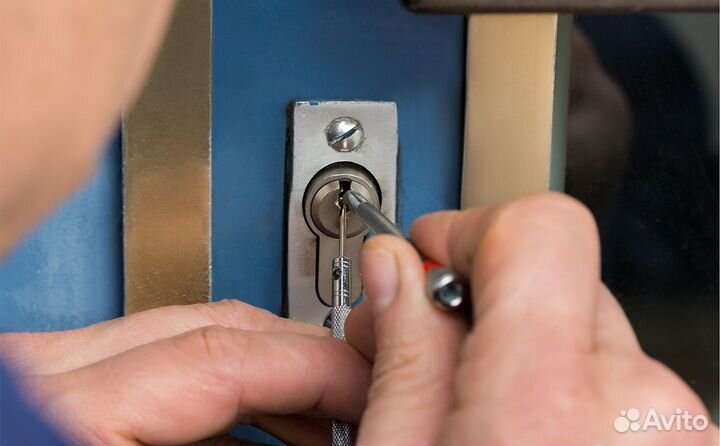 Ремонт замков дверей, замена и вскрытие замков