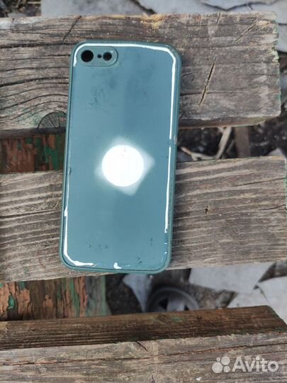 Чехол на iPhone 8