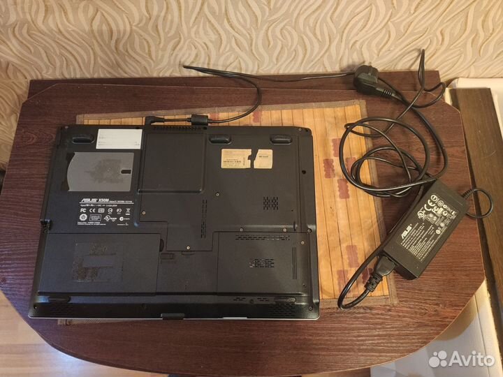 Ноутбук asus x50m