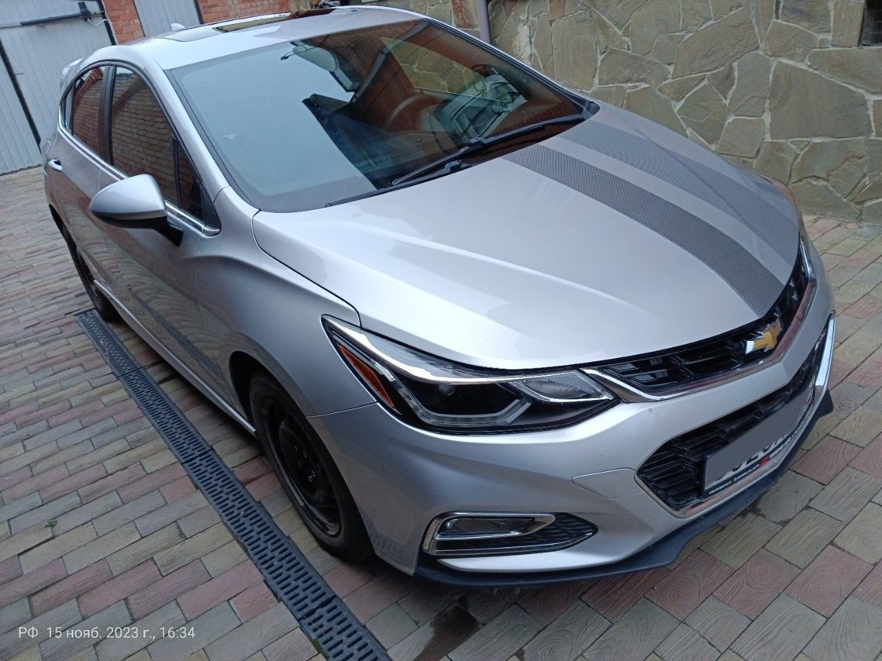 Chevrolet Cruze: фото владельца