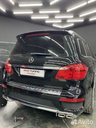 Губа+диффузор с насадками 63 AMG Mercedes GL 166