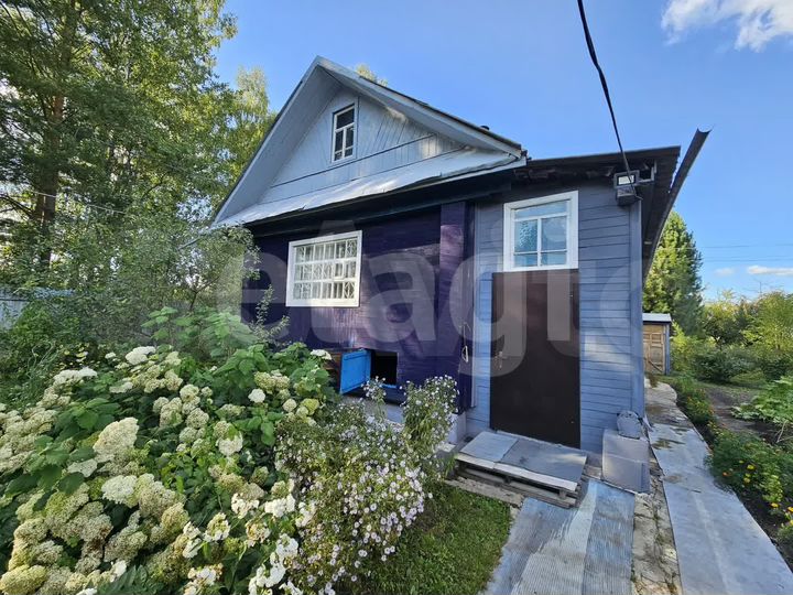 Дача 52,5 м² на участке 6,3 сот.