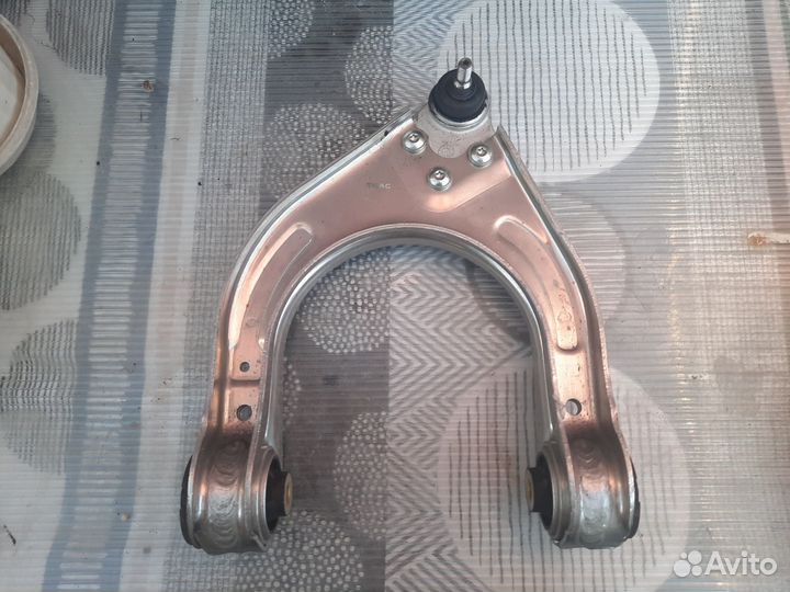 Рычаг левый mercedes e-класс