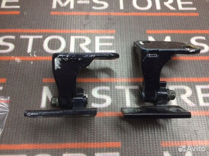 Петля двери задняя правая Bmw 7-Series E65 N62B48B