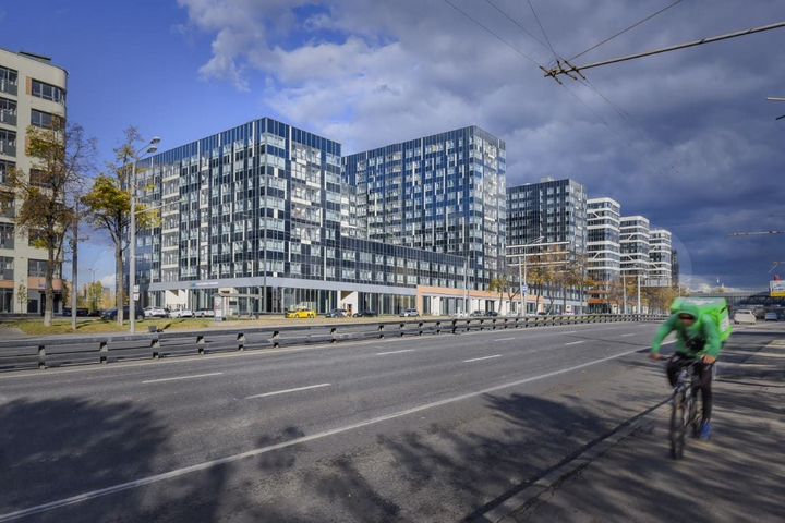 Машиноместо, 13 м²