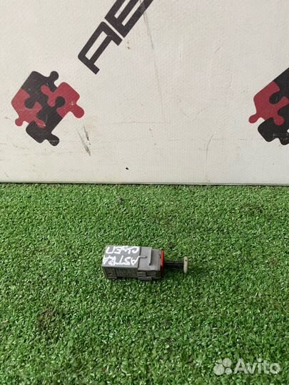 Датчик сцепления сцепление Opel astra H
