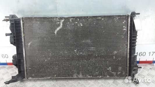 Радиатор системы охлаждения renault scenic 3 (7KR1