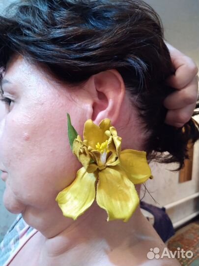 Броши из натуральной кожи