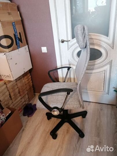 Компьютерное кресло руководителя