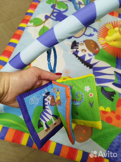 Развивающий коврик