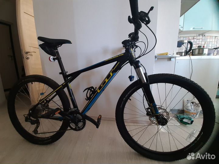 Велосипед GT Avalanche comp