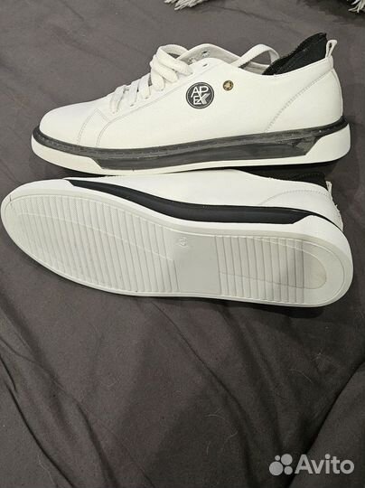 Мужские кожаные кеды