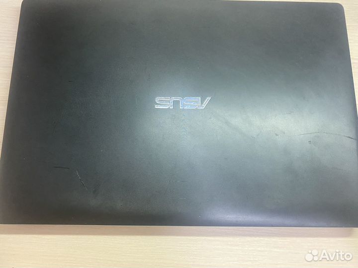Ноутбук asus