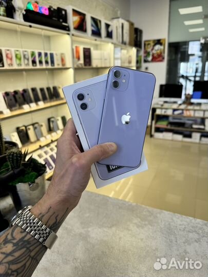 iPhone 11, 256 ГБ