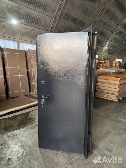 Входная металлическая дверь с доставкой