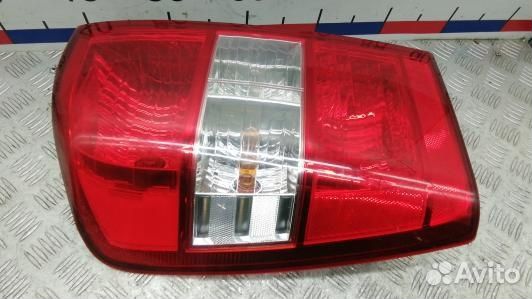 Фонарь задний левый KIA carnival 2 (KEA24MX01)