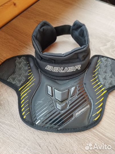 Вратарская хоккейная форма