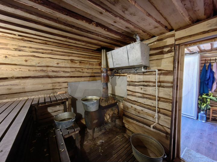 Дом 24 м² на участке 6 сот.