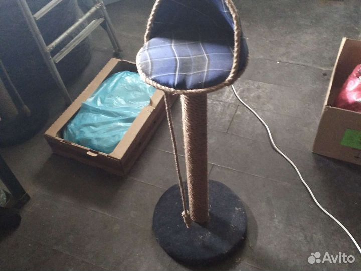 Когтеточка для Вашего любимца, крепкая. Изготовлю