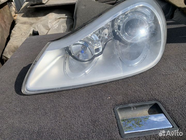 Фара Порше Кайен 957.Левая
