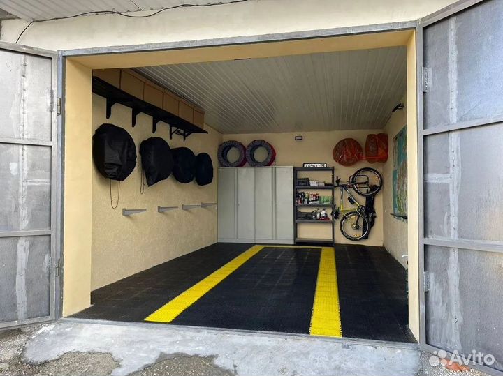 Напольное покрытие пвх для гаража