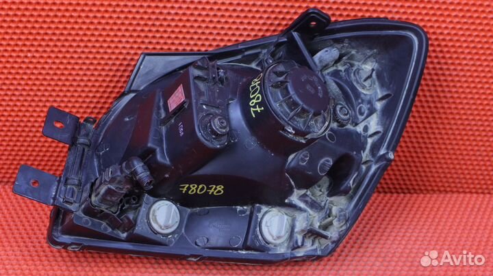 Фара правая Kia Sportage KM G6BA 92102-1F010