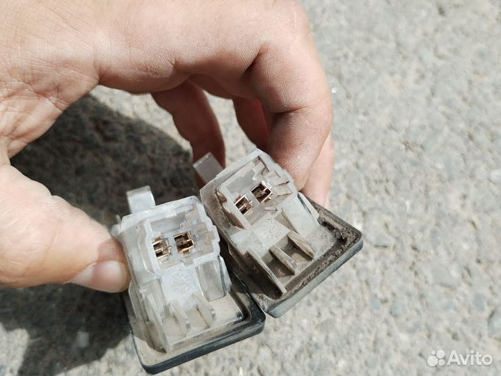 Фонарь подсветки номера duster