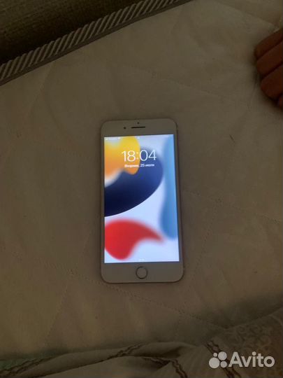 Телефон iPhone 7 plus